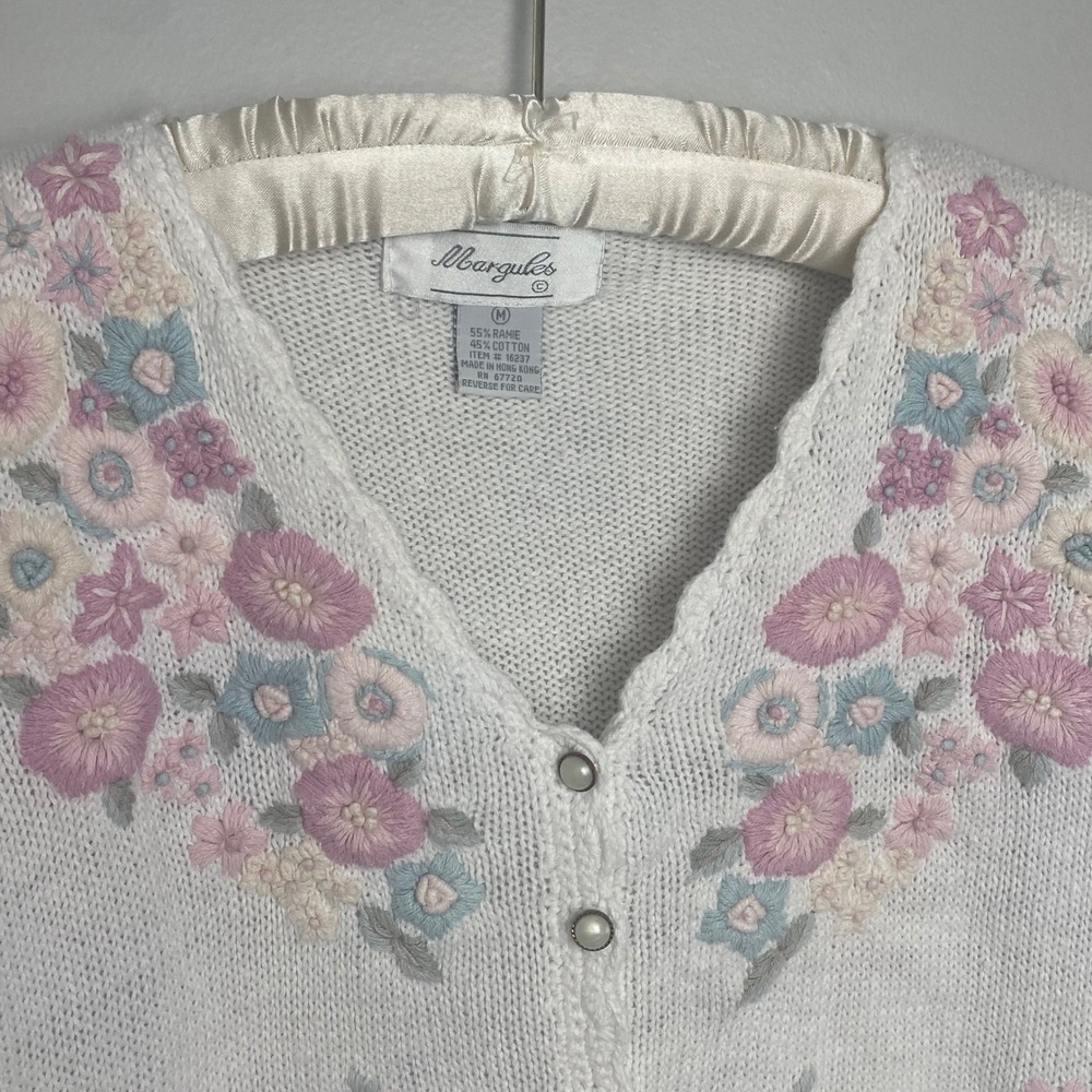 90's‎ Embroidered Floral Knit Cardigan Womens Medium Puff Sleeve Cottagecore - Picture 2 of 8